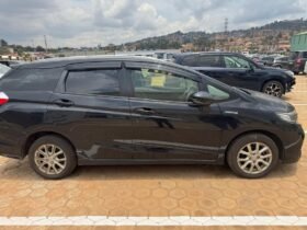 Honda shuttle 2016