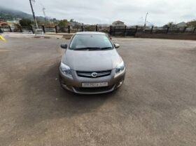 Toyota Corolla fielder 2010