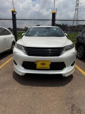 Toyota harrier 2014